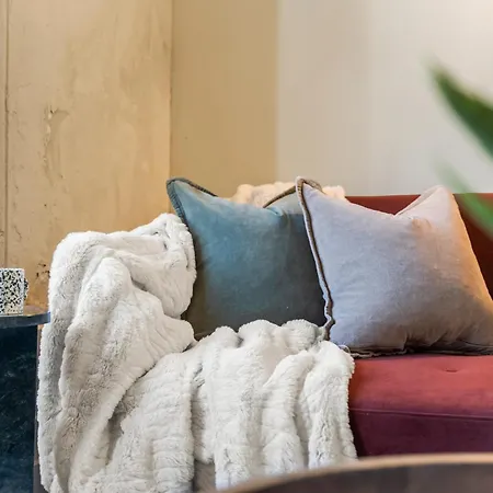 Apartment Super 1 Bed Town Hall, Art Gallery & Theatres - By Purestay Leeds (West Yorkshire)
