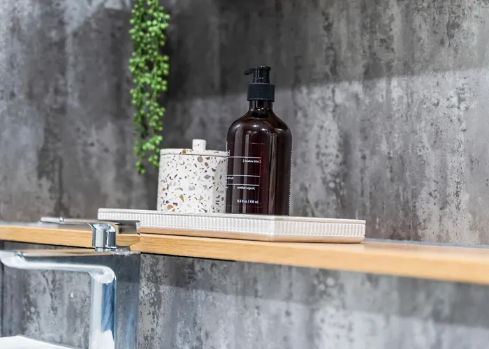 Stylish Flat In With Mezzanine Sleeps 4 By Purestay Апартаменти