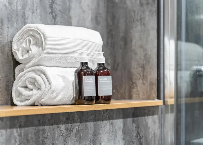 Stylish Flat In With Mezzanine Sleeps 4 By Purestay Апартаменти Лідс