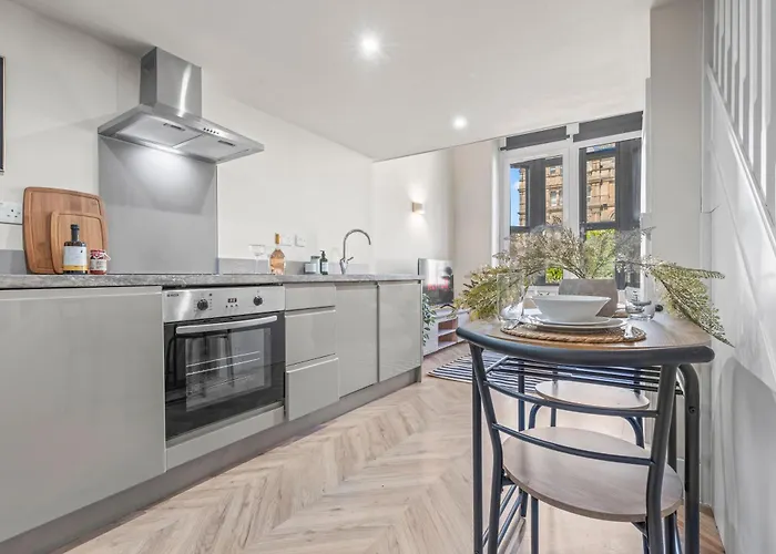 Stylish Flat In With Mezzanine Sleeps 4 By Purestay Апартаменти